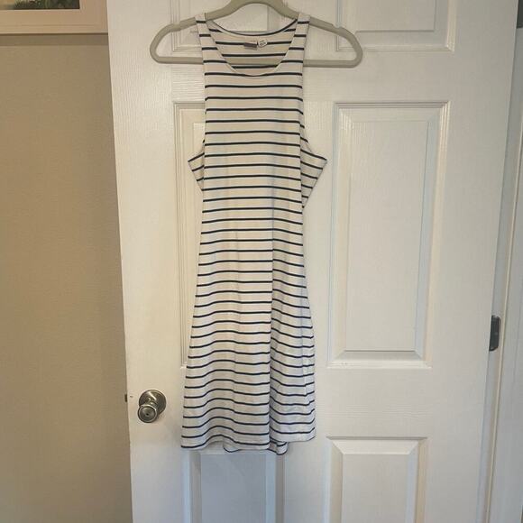 Roxy Junior's Ano Nuevo 2 Dress, Marshmallow Signature, stretch back out Sz Lrg - Picture 1 of 15